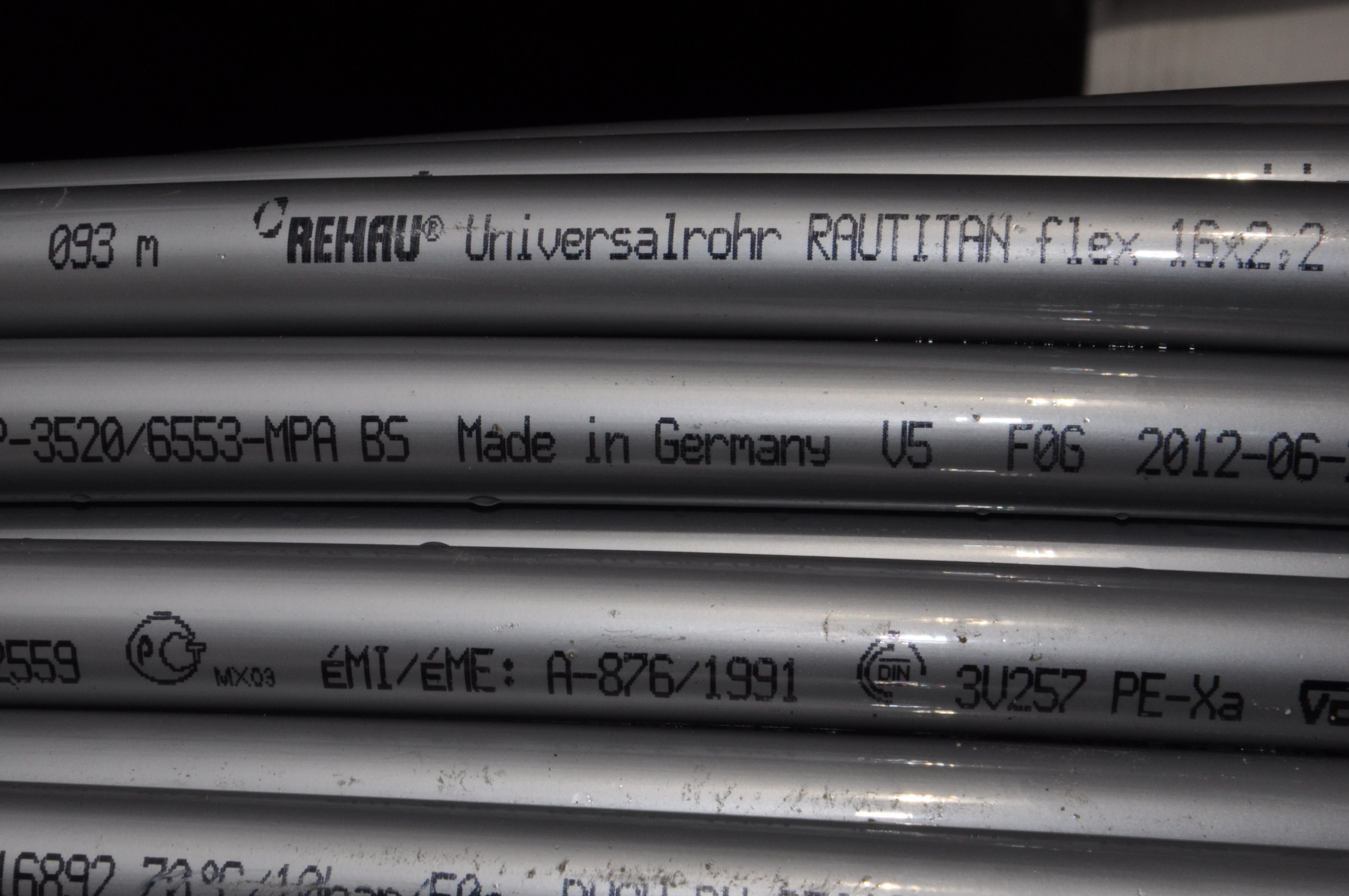 Универсальная труба REHAU rautitan flex D20